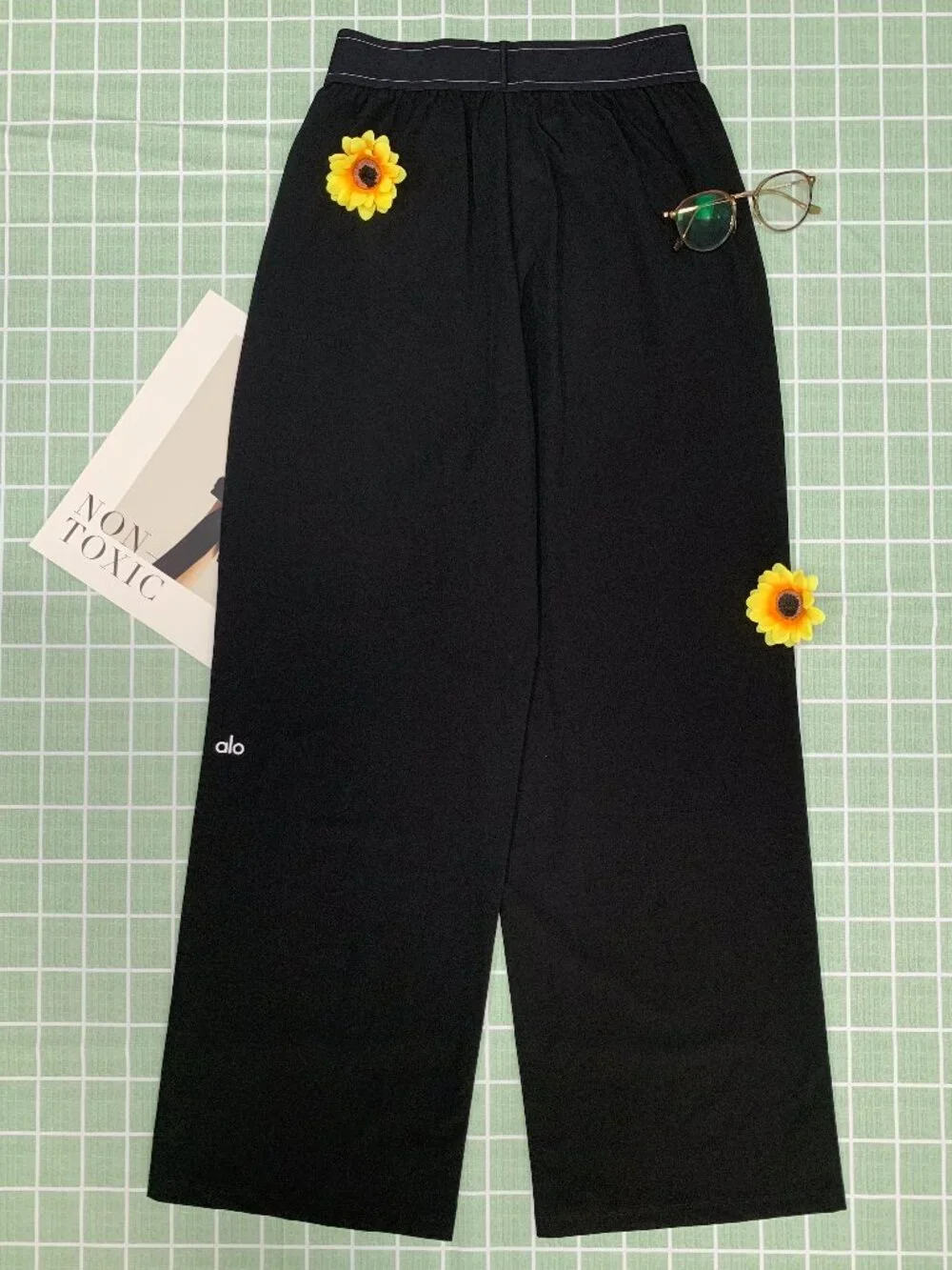 Alo Yoga New🤩Black Casual Trouser 30